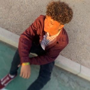 Meet your Posher, Rene